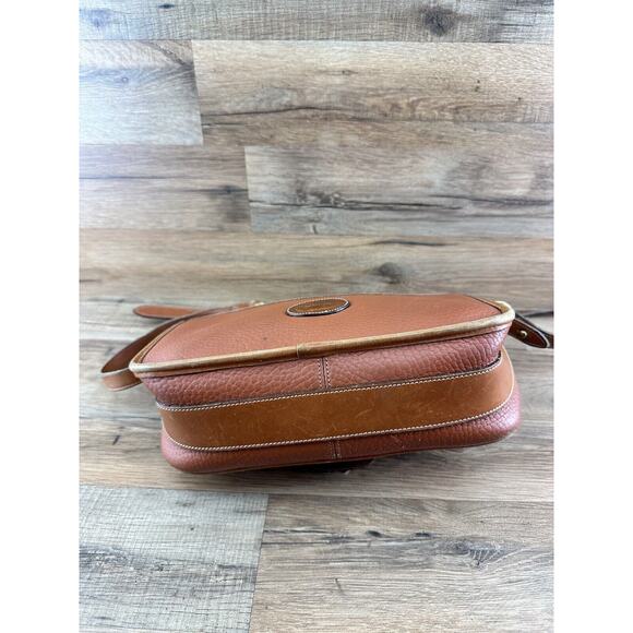 1990s Dooney and Bourke Equestrian shoulder bag - Picture 3 of 11